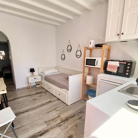 Апартаменти Elenitas Town House With Balcony And Sea View Mykonos Town Екстер'єр фото